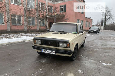 Седан ВАЗ 2105 1985 в Новограде-Волынском