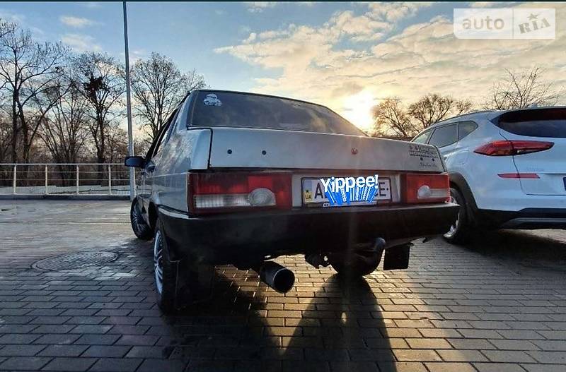 ВАЗ 21099