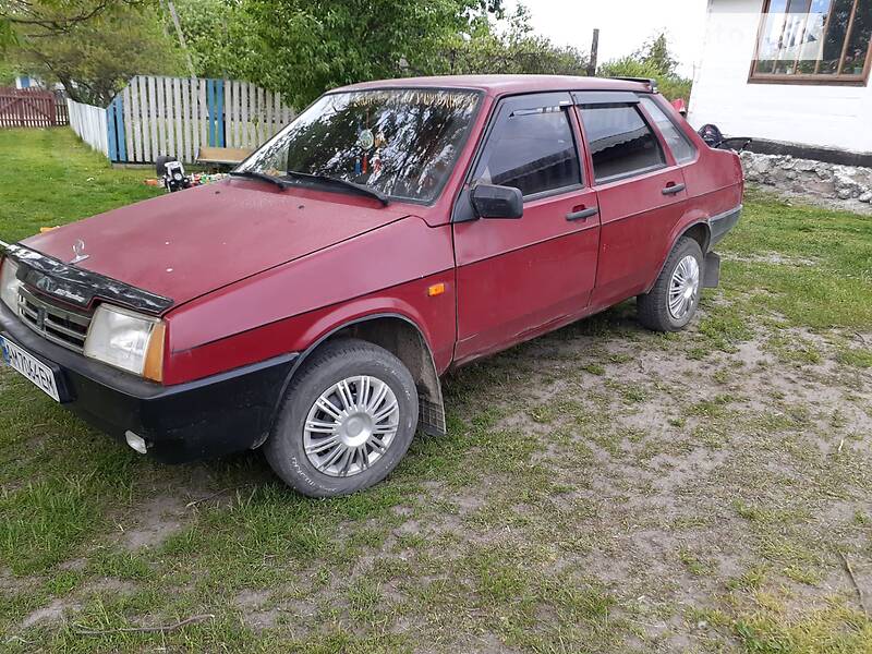 ВАЗ 21099