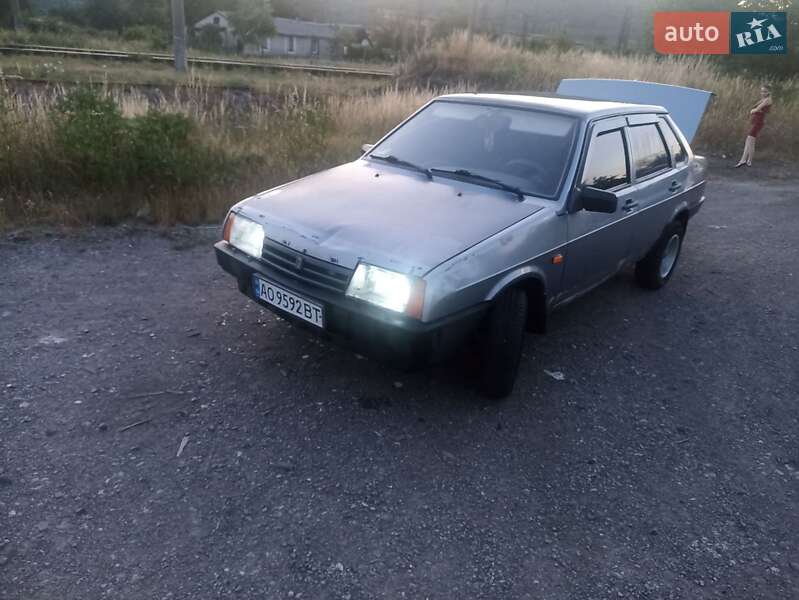ВАЗ 21099