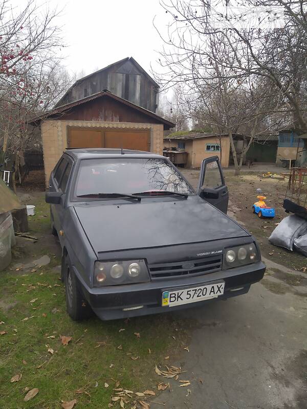 ВАЗ 21099
