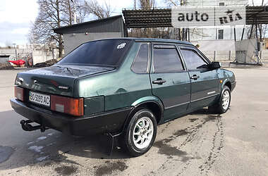 Седан ВАЗ 21099 2001 в Чернігові