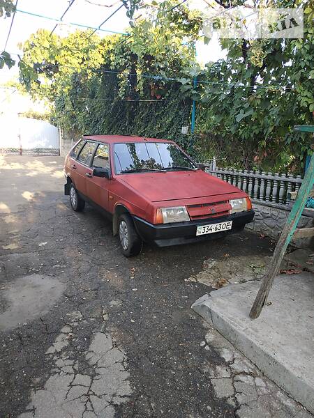 Варбург машина фото 1990