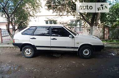 Хетчбек ВАЗ 2109 1990 в Чернівцях