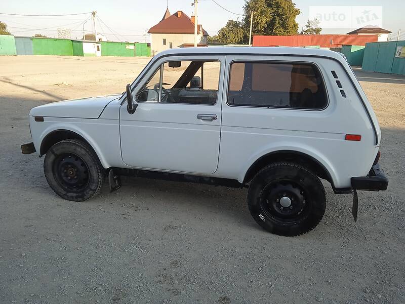 ВАЗ 2121