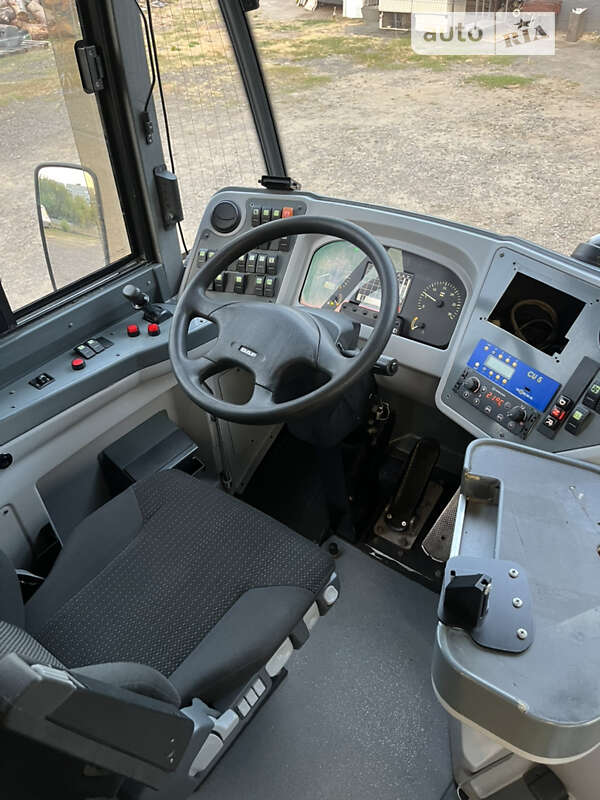 Городской автобус VDL Ambassador 2010 в Луцке