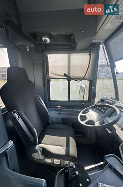Микроавтобус VDL Ambassador 2012 в 