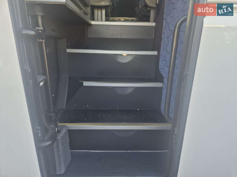 Туристический / Междугородний автобус VDL Futura FHD2 2012 в Сумах