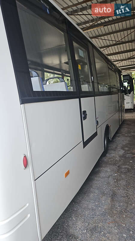 Пригородный автобус VDL Jonckheere 2010 в Луцке