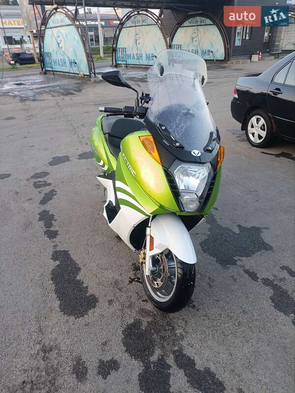 Макси-скутер Vectrix Electric 2016 в Чернигове фото 3 Макси-скутер Vectrix Electric 2016 в Чернигове