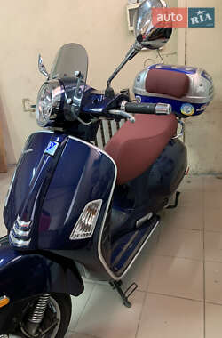 Скутер Vespa GTS 2020 в  фото 8 Скутер Vespa GTS 2020 в