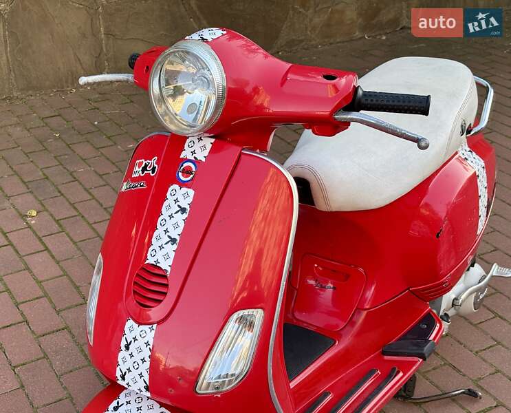 Скутер Vespa LX 2014 в Одесі