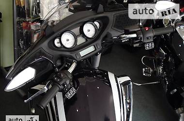 Мотоцикл Круизер Victory Cross Country Tour 2014 в Днепре