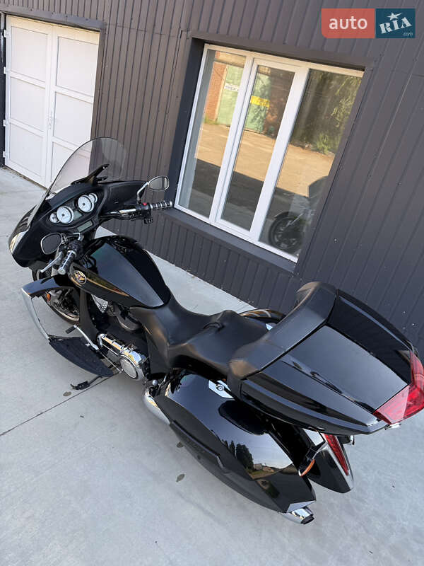 Мотоцикл Круизер Victory Cross Country 2012 в Ходорове