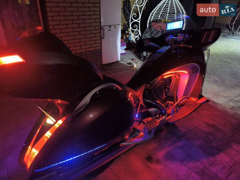 Мотоцикл Туризм Victory Vision Tour 2008 в Бердичеве