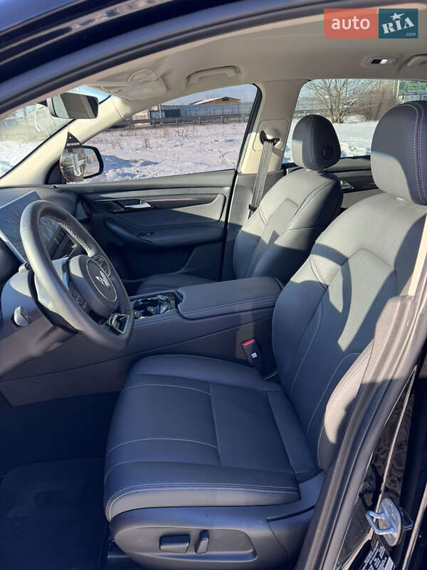 Внедорожник / Кроссовер VinFast VF-8 2023 в Киеве