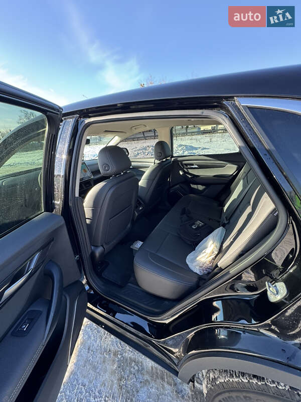 Внедорожник / Кроссовер VinFast VF-8 2023 в Киеве