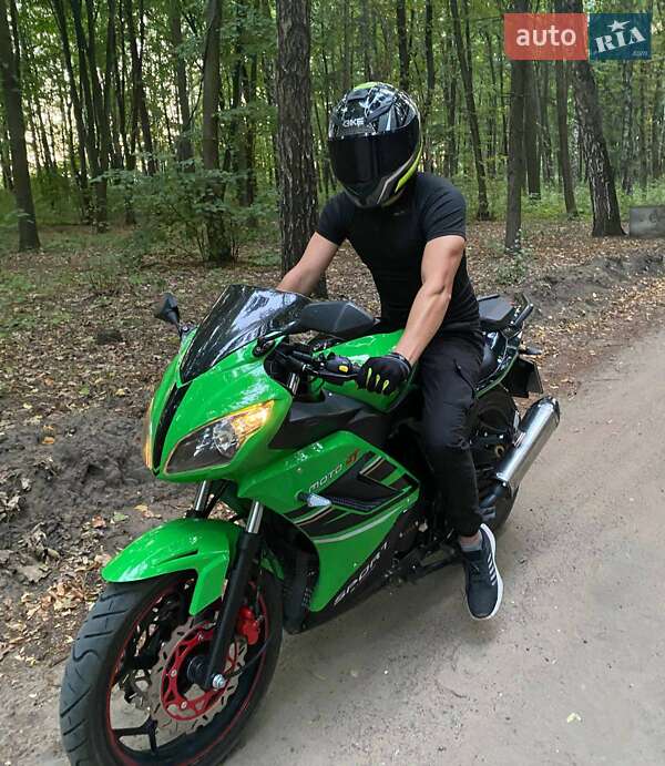 Спортбайк Viper F2 250 2024 в Бершаді