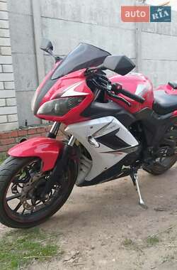 Спортбайк Viper F2 2014 в Киверцах