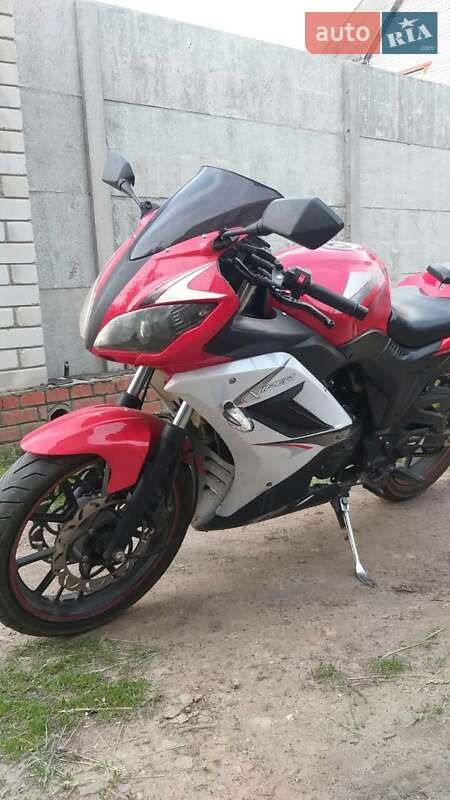 Спортбайк Viper F2 2014 в Киверцах
