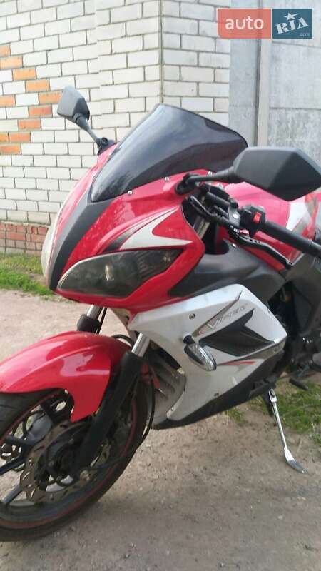 Спортбайк Viper F2 2014 в Киверцах