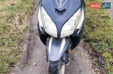 Максі-скутер Viper Storm 2008 в Городенці