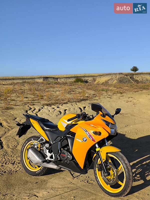 Спортбайк Viper V 200CR 2014 в Чупаховке