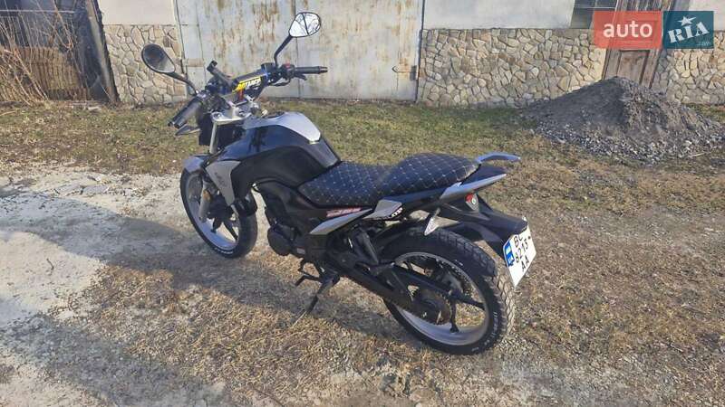Мотоцикл Многоцелевой (All-round) Viper V 250-CR5 2015 в Бориславе