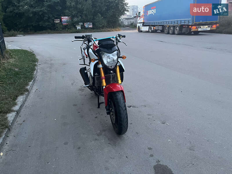 Viper V 250-NT 2014