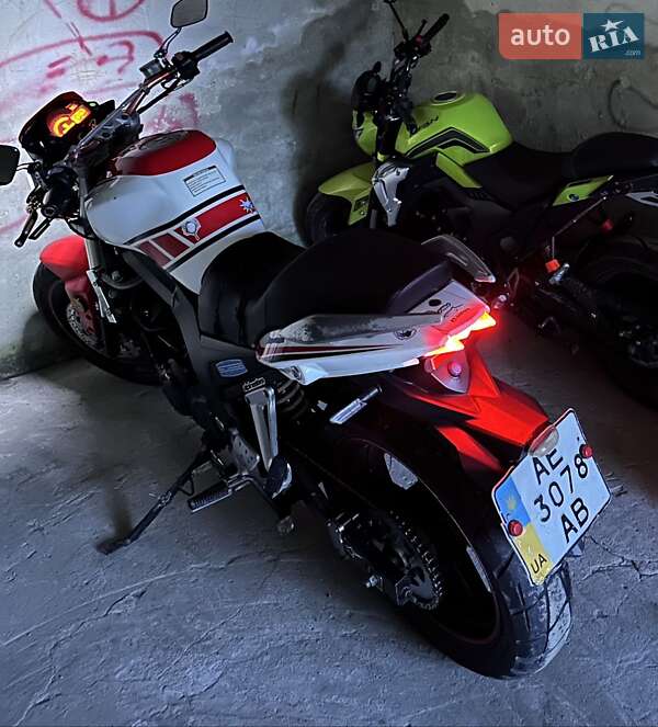 Viper V 250-NT 2014