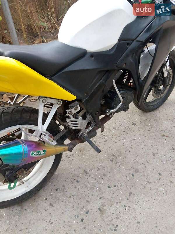 Спортбайк Viper V 250CR 2014 в Татарбунарах