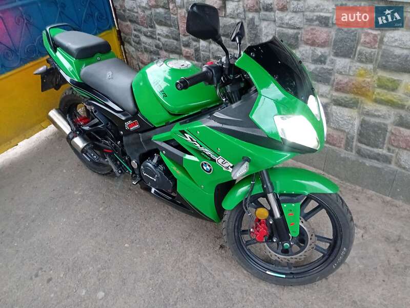 Мотоцикл Спорт-туризм Viper VM 200-10 2014 в Черняхове