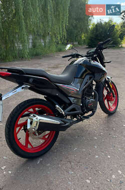 Мотоцикл Спорт-туризм Viper ZS 200-3 2021 в 