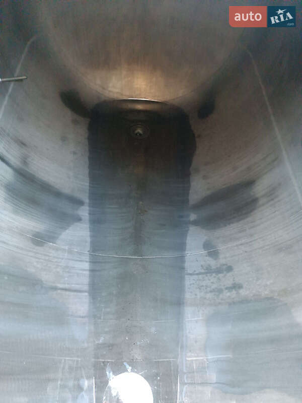 Цистерна напівпричіп Vocol BI 30 1992 в Хусті