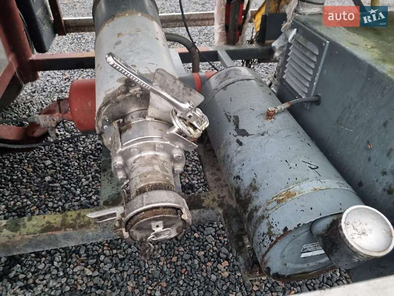 Цистерна полуприцеп Vocol DT 30 1997 в Одессе
