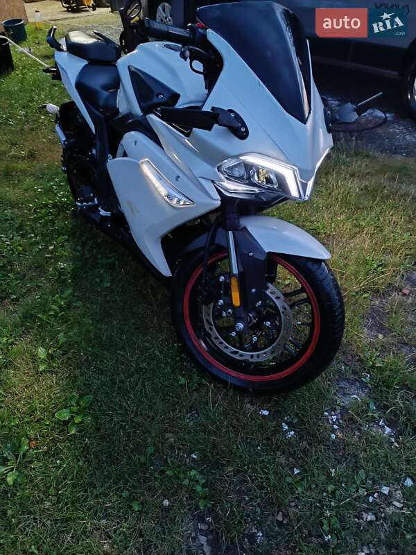 Спортбайк Voge 300RR 2020 в Ковеле фото 4 Спортбайк Voge 300RR 2020 в Ковеле