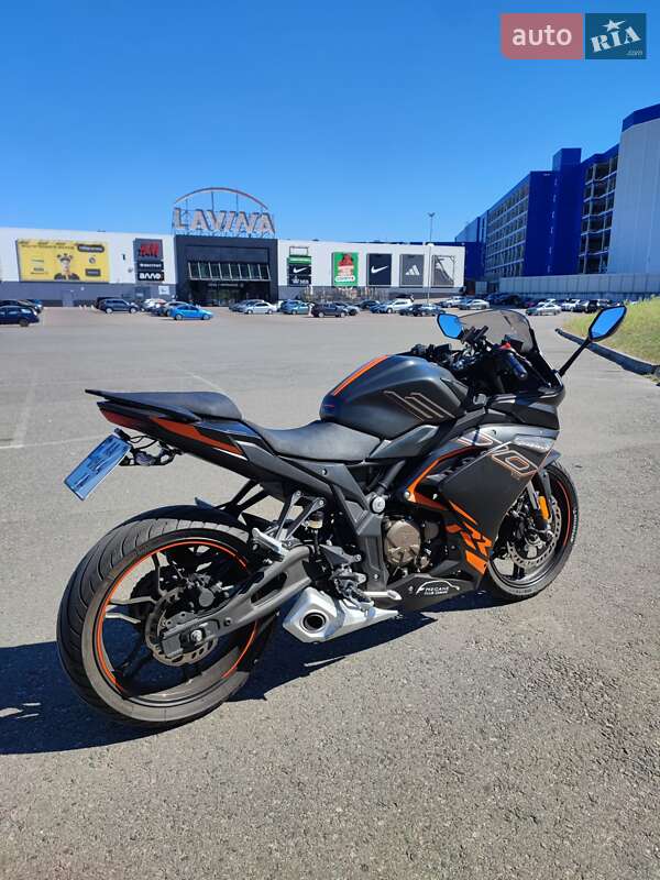 Спортбайк Voge 300RR 2021 в Киеве