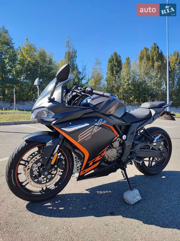 Спортбайк Voge 300RR 2021 в Киеве