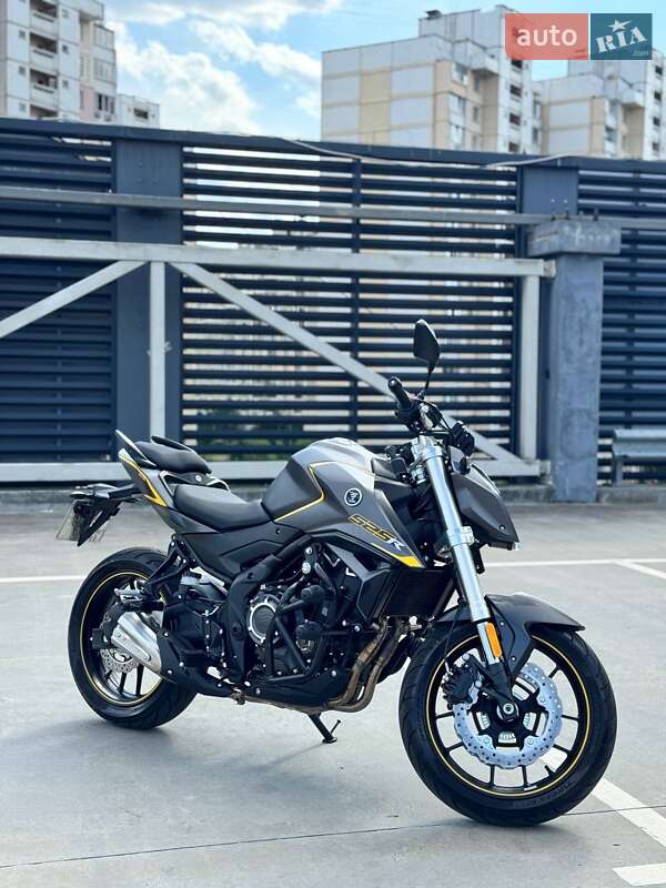 Voge 525R 2025