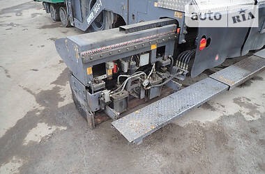 Асфальтоукладчик Vogele Super 2005 в 