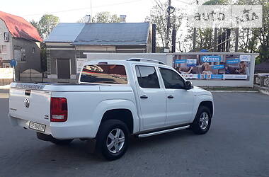 Внедорожник / Кроссовер Volkswagen Amarok 2011 в Черновцах