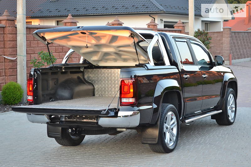 Позашляховик / Кросовер Volkswagen Amarok 2015 в Рівному