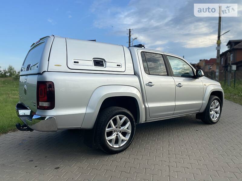 Пікап Volkswagen Amarok 2017 в Рівному