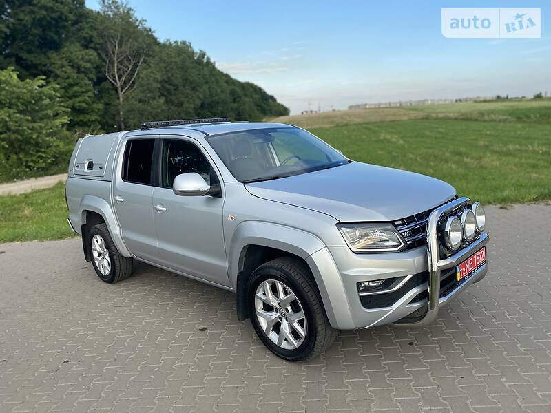 Пікап Volkswagen Amarok 2017 в Рівному