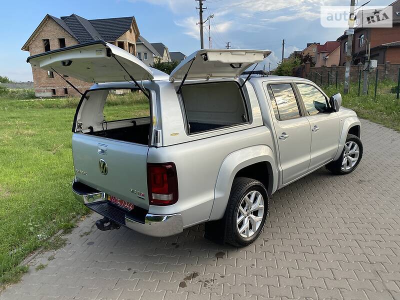 Пікап Volkswagen Amarok 2017 в Рівному