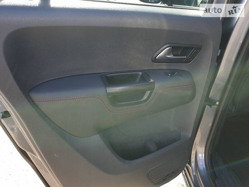 Пікап Volkswagen Amarok 2011 в Львові