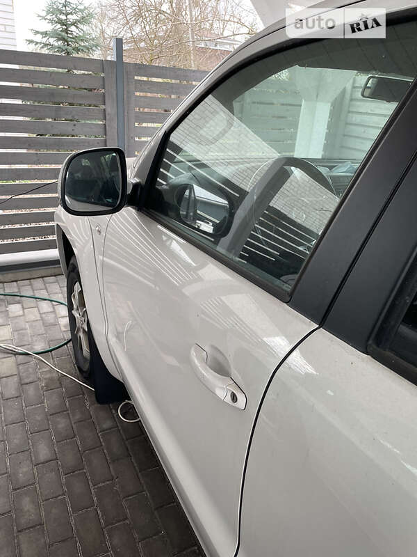 Пикап Volkswagen Amarok 2013 в Киеве