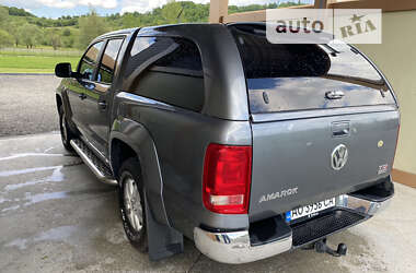 Пікап Volkswagen Amarok 2012 в Тячеві