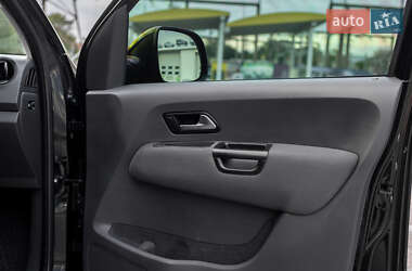 Пікап Volkswagen Amarok 2012 в Чернівцях