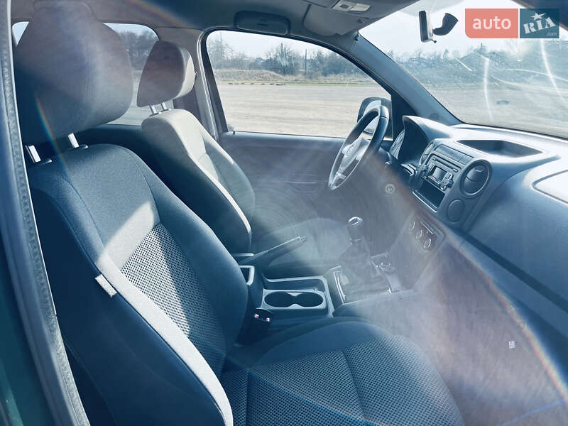 Пикап Volkswagen Amarok 2013 в Кропивницком